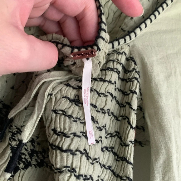 Free people what a feeling tunic NWOT - Picture 16 of 16